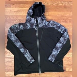 Guide Gear Men’s Black Softshell Jacket - Size L